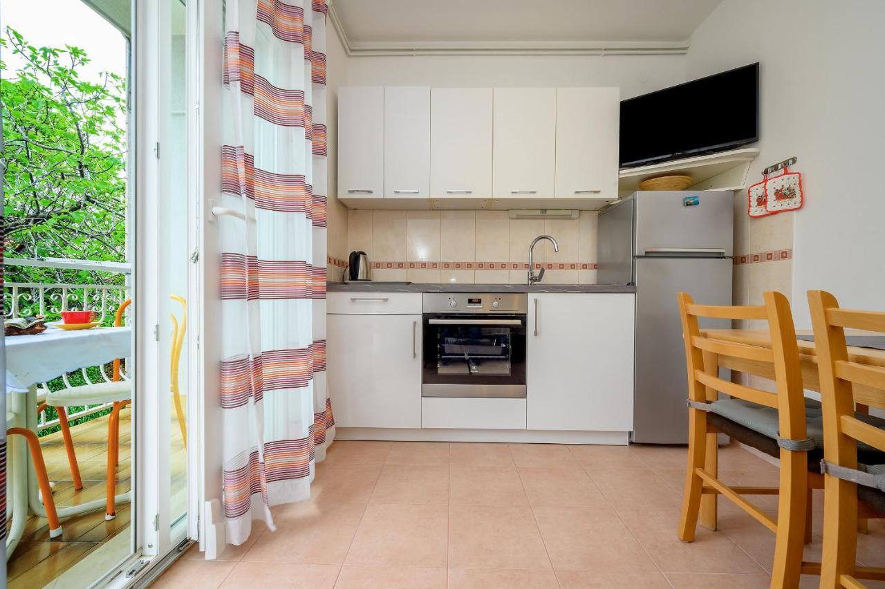 Apartments Juric Podstrana Exterior foto