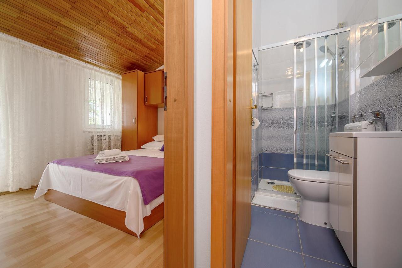 Apartments Juric Podstrana Exterior foto