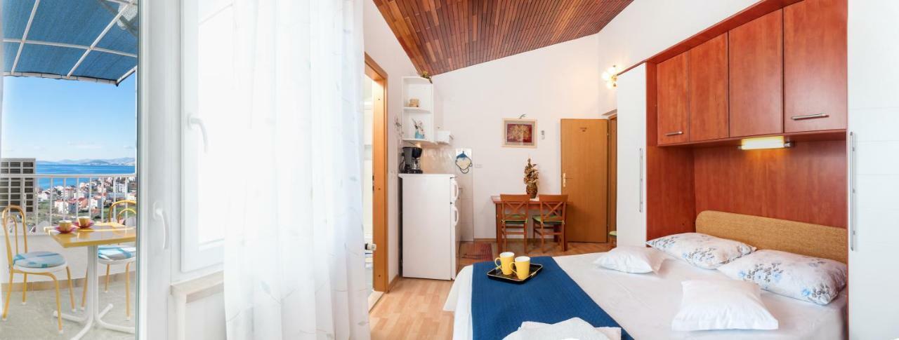 Apartments Juric Podstrana Exterior foto
